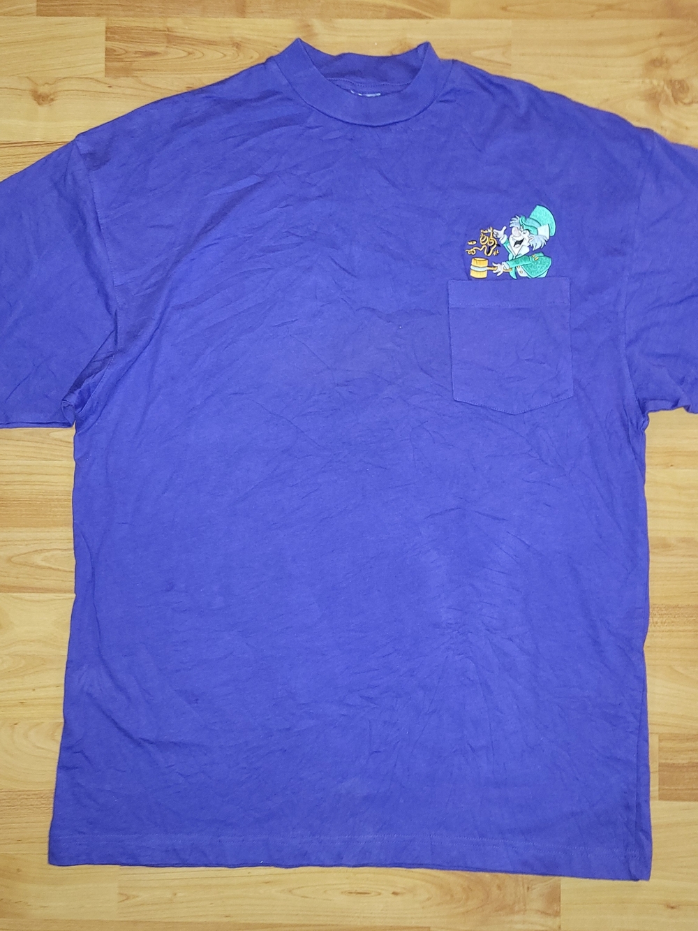 Vintage Disney Mad Hatter Purple Pocket T-shirt Rare XL Extra Large